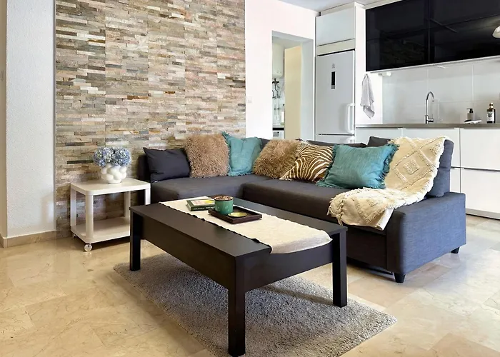 Apartment Elphy Galeon